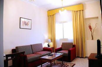Al Sharq Hotel Apartment Sharjah Exterior photo